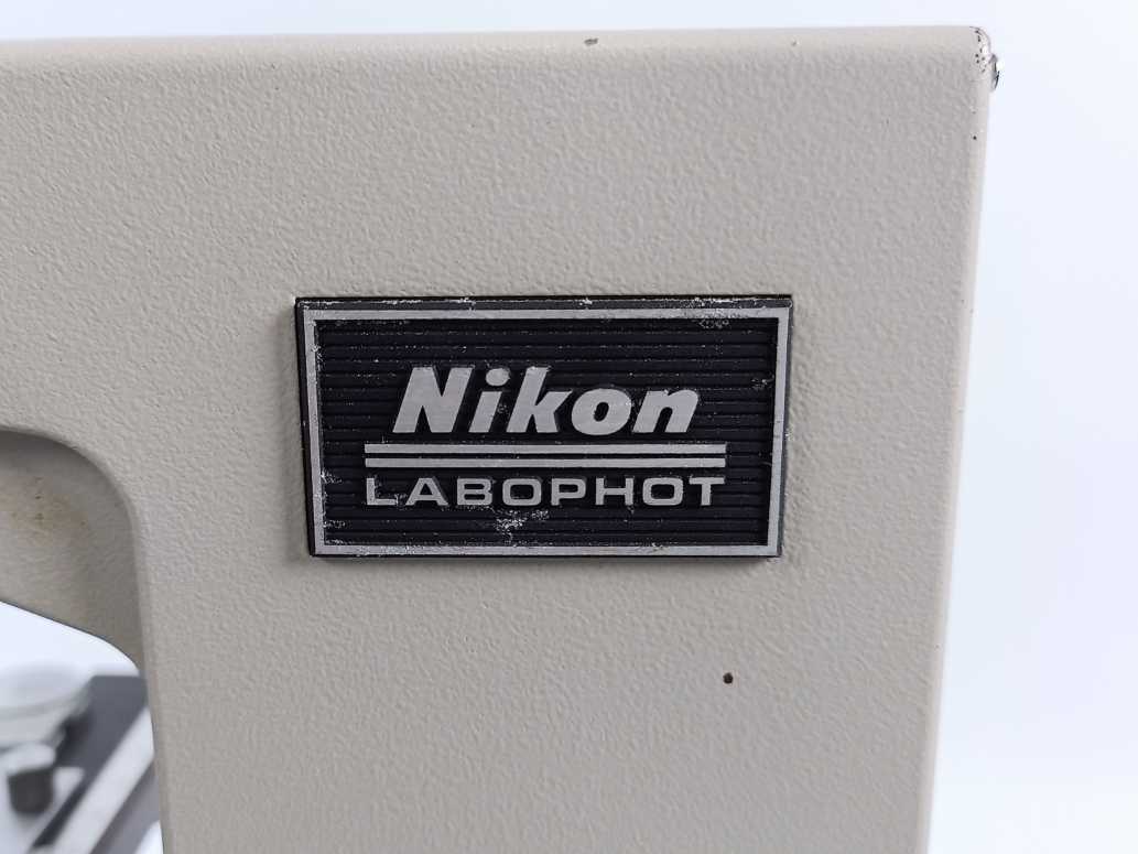 Nikon Labophot Research Microscope w/ 2pcs CFW10x Ocular