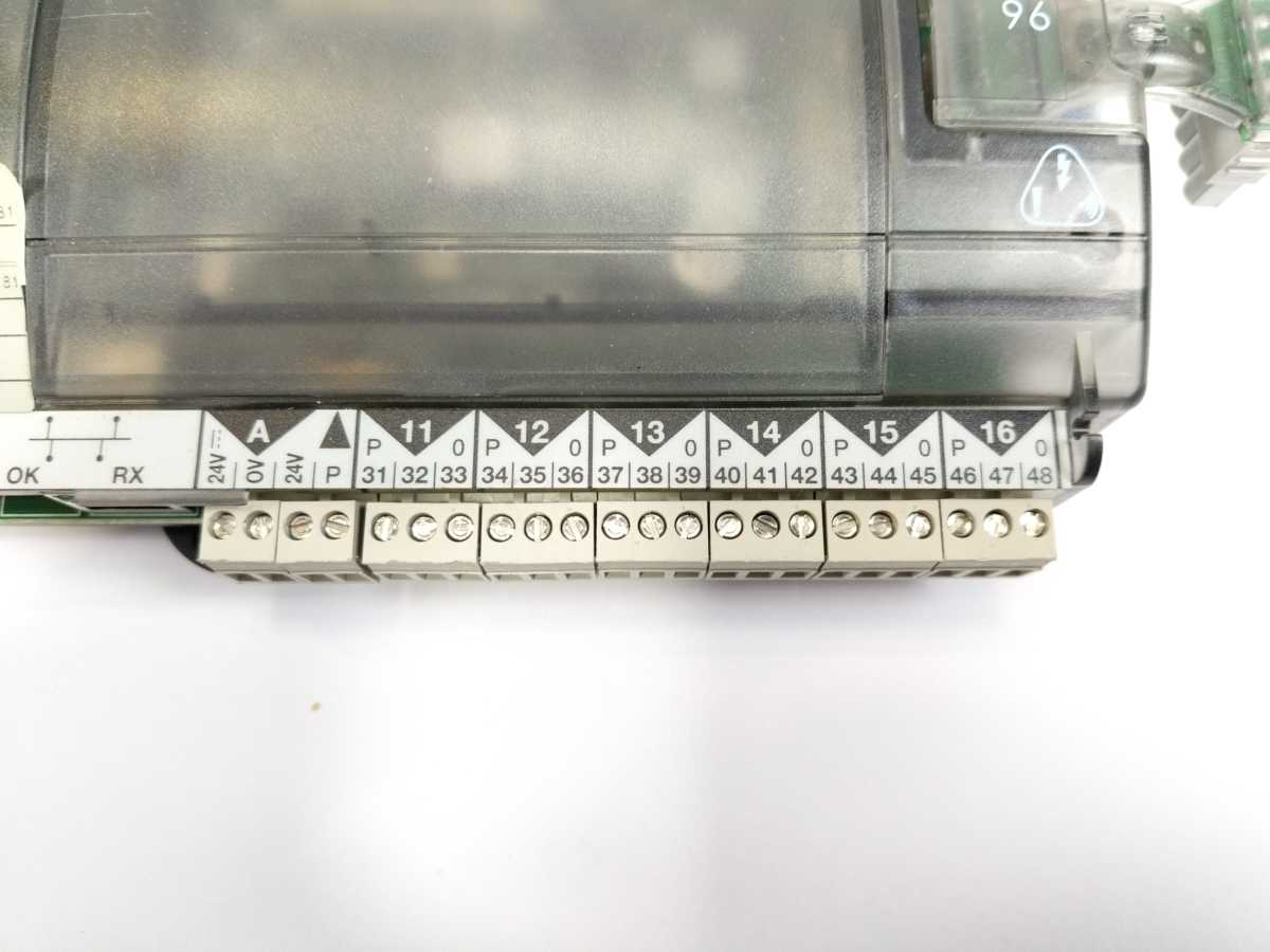 TREND IQ3-4000U7096 IQ3XCITE/96/100-240, Control