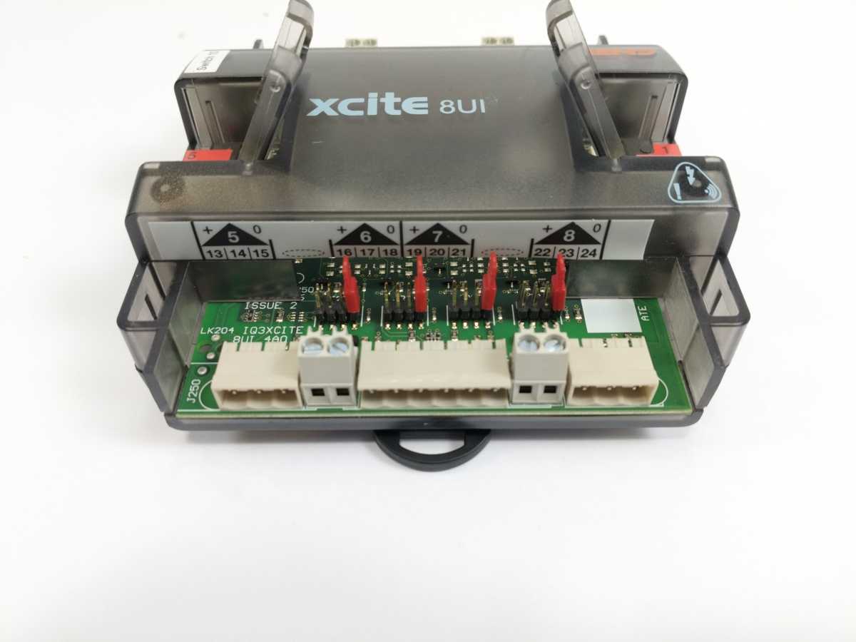 TREND ITEM3-2000U008000 XCITE/IO/8DI