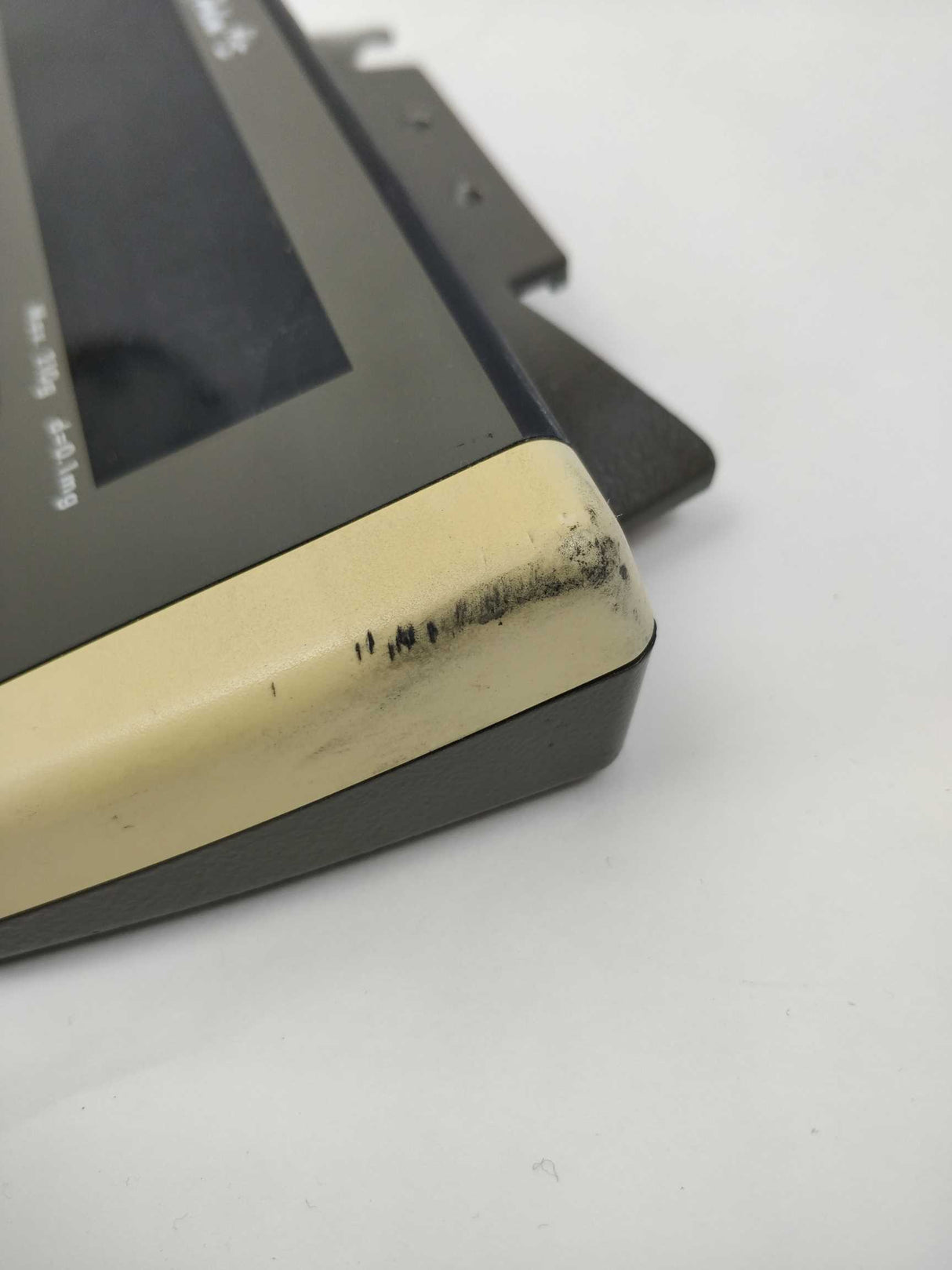 A&D Company HA-200A Analytical Balance with Automatic Door DC15V 0.5A