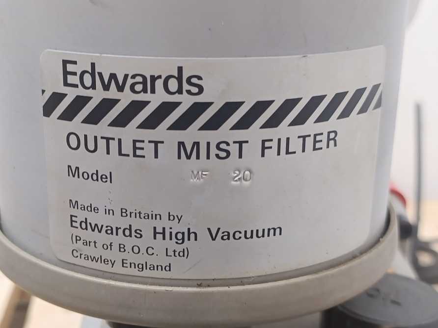 Edwards E2M8 Two-stage Rotary Vane Vacuum Pump