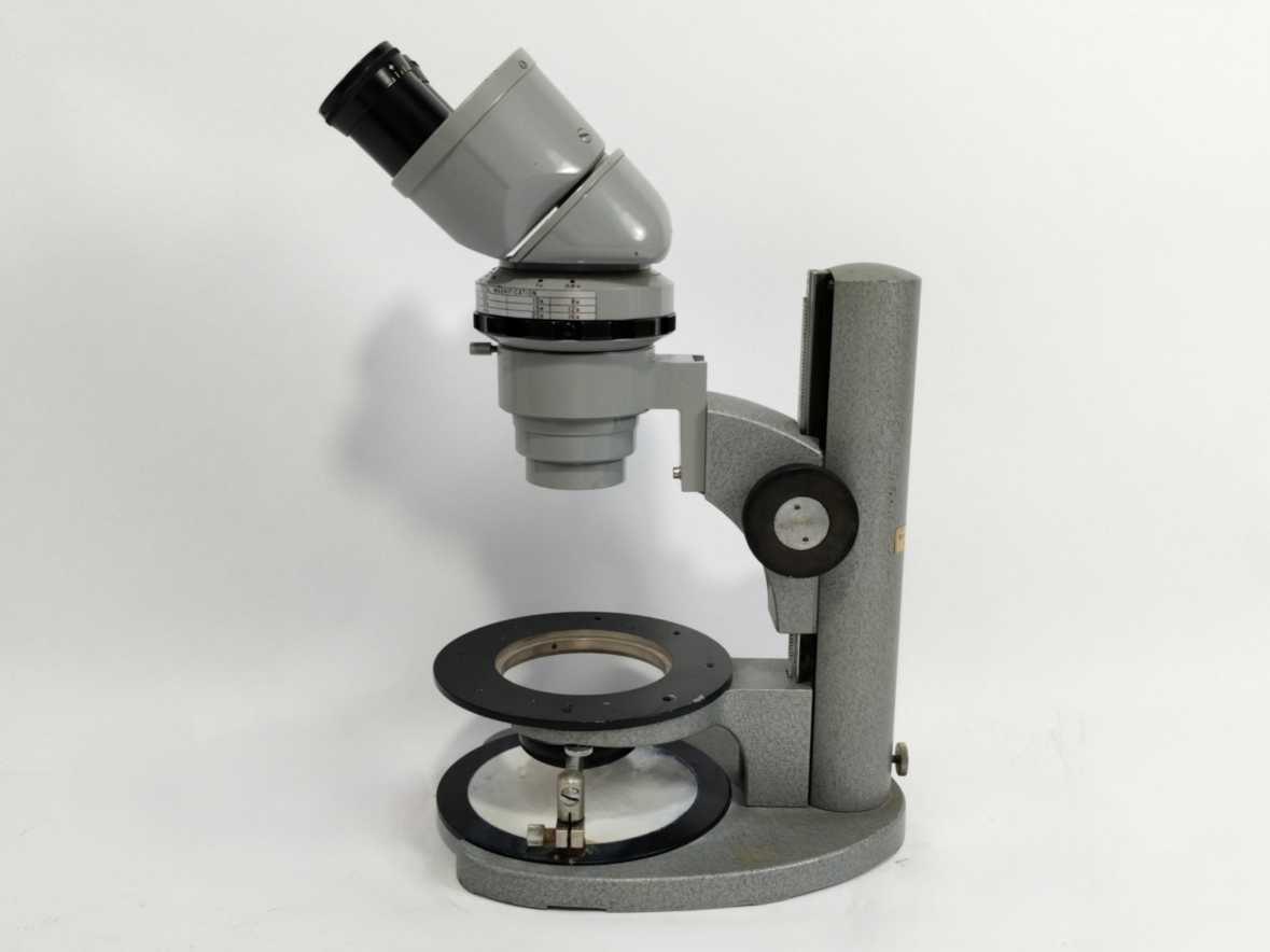 Nikon 82851 Microscope **FOR SPARE PARTS**