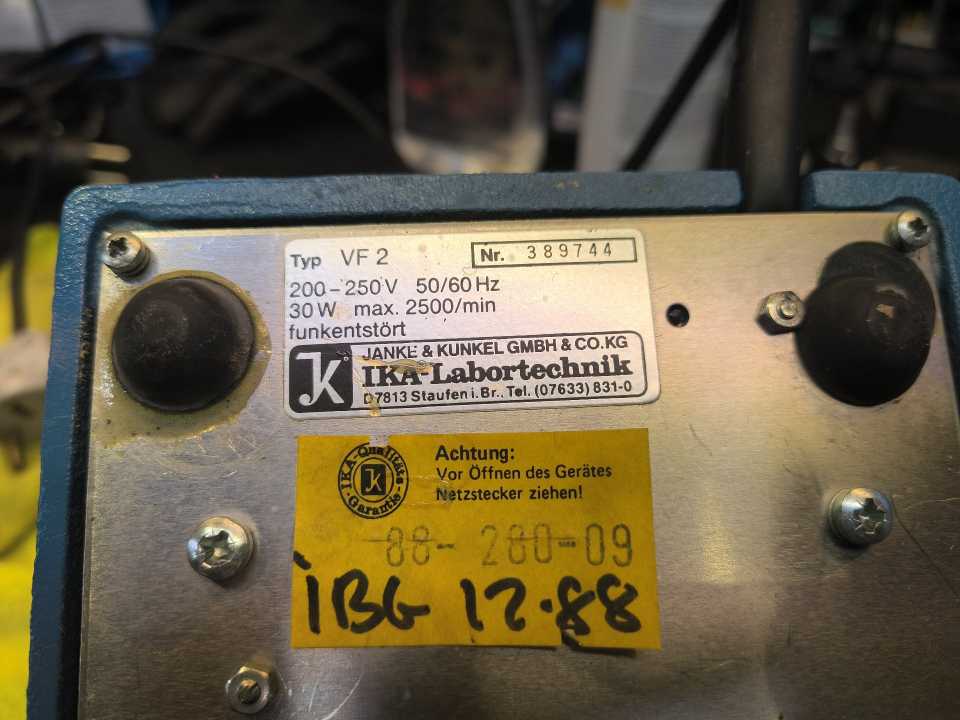 IKA-Labortechnik VF 2 VF 2 Laboratory Stirrer / Vortex Mixer