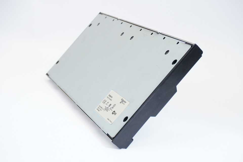 Schneider Electric TSXRKY8 8-slot Non-Extendable Backplane / Chassis