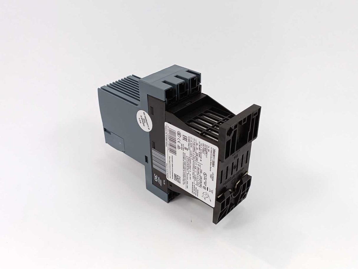 Siemens 3RW3017-2BB04 SIRIUS soft starter S00 12.5 A, 5.5 kW/400 V