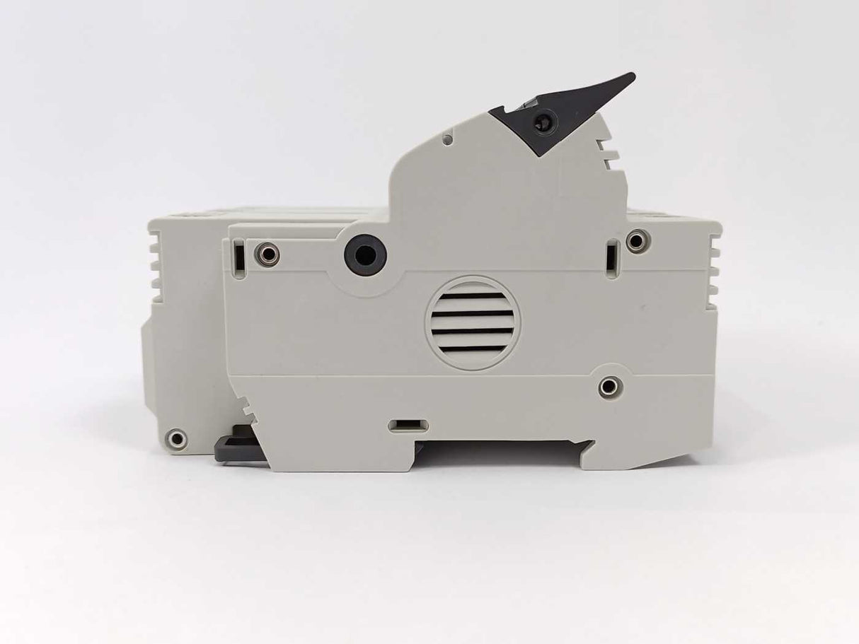 AB 1492-FB3J30 Ser. B 3 Pole Fuse Holder x2pcs