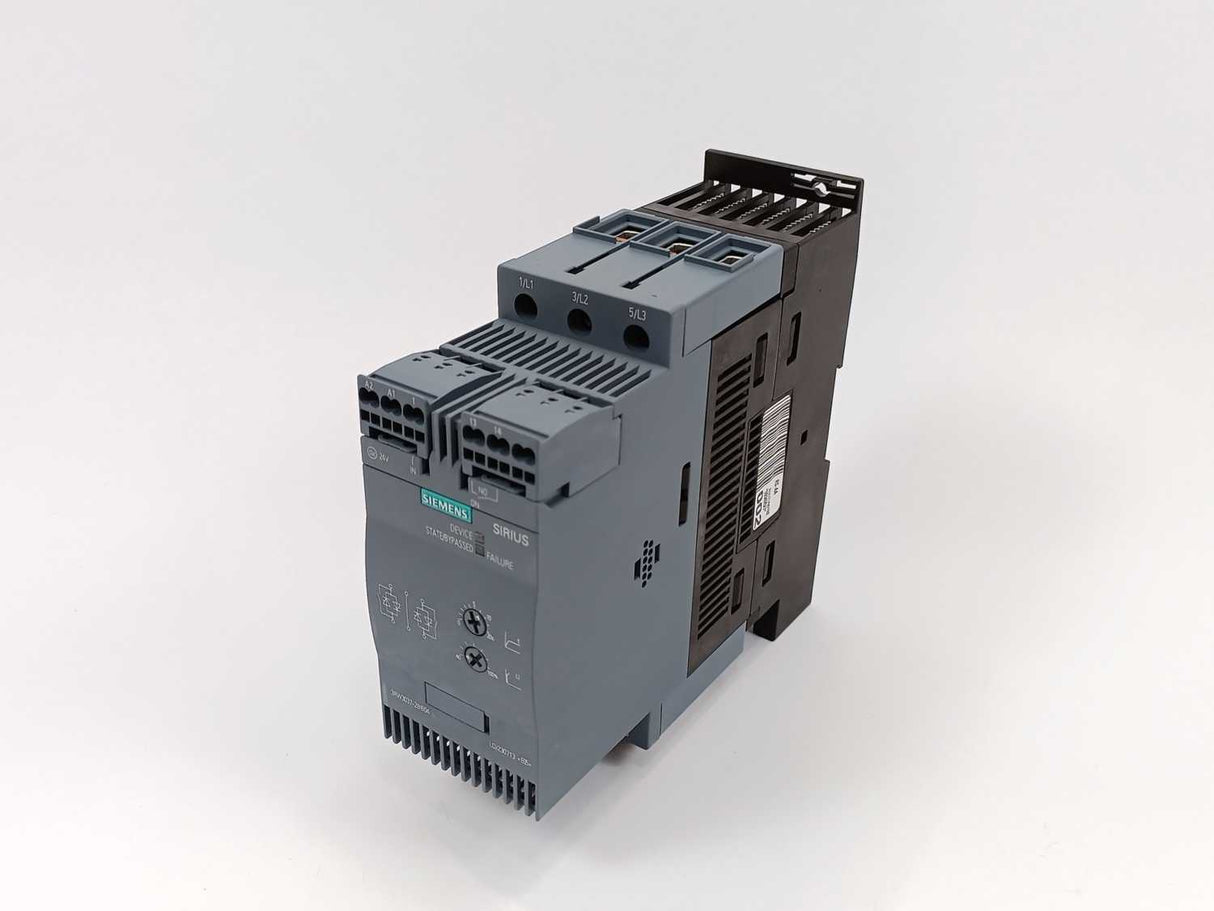Siemens 3RW3037-2BB04 SIRIUS soft starter