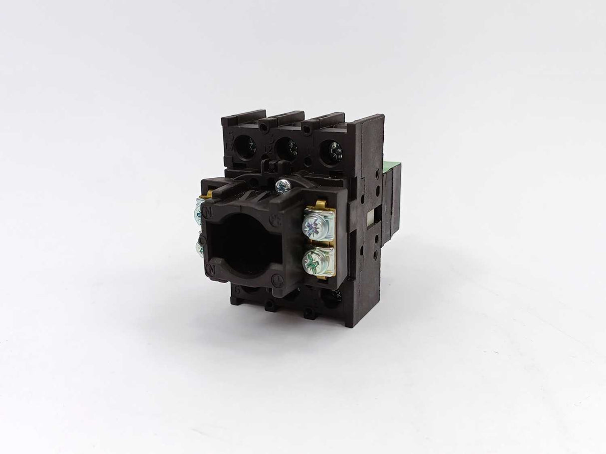 Eaton P1-32/EA/SVB Rotary disconnect switch 32A