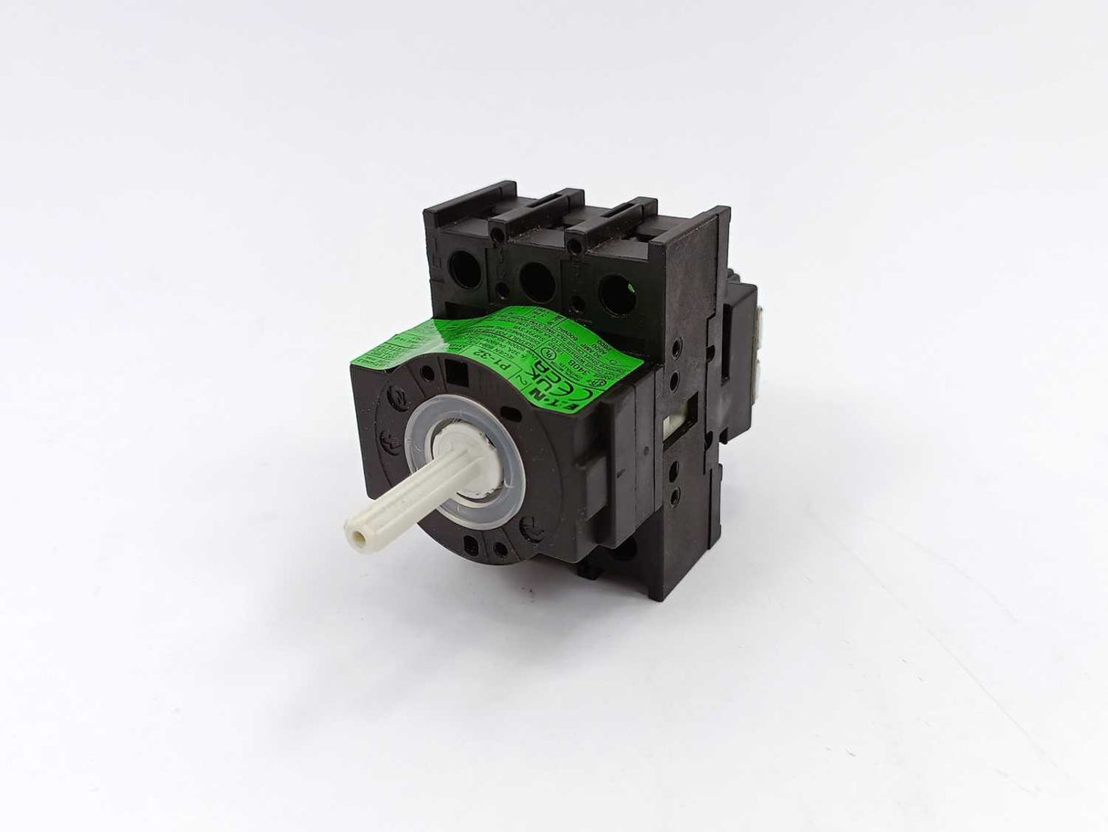 Eaton P1-32/EA/SVB Rotary disconnect switch 32A