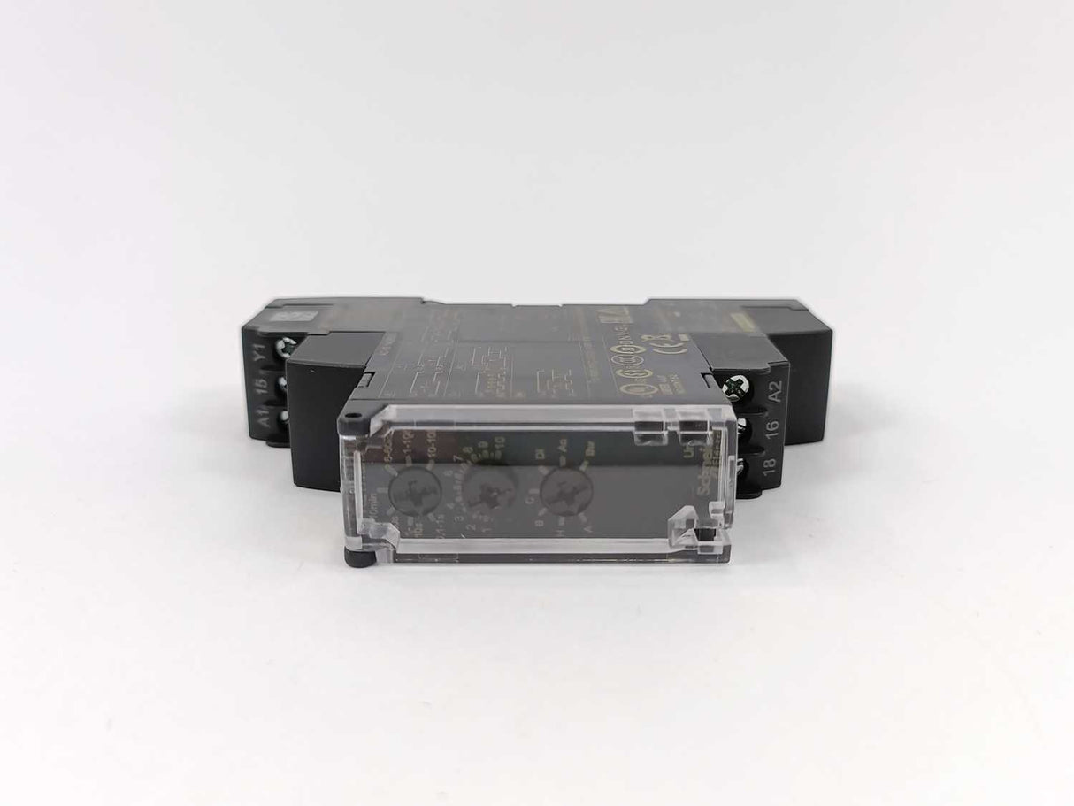 Schneider Electric RE17RMMW Time Delay Relay 12..240 V AC/DC