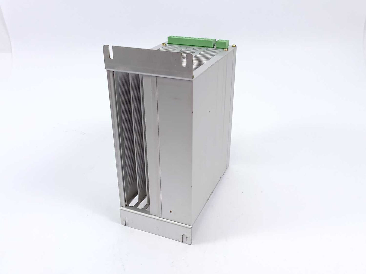 Danfoss 195H0115 VLT 2015, 1x200/230/240V, 50/60Hz, 8A