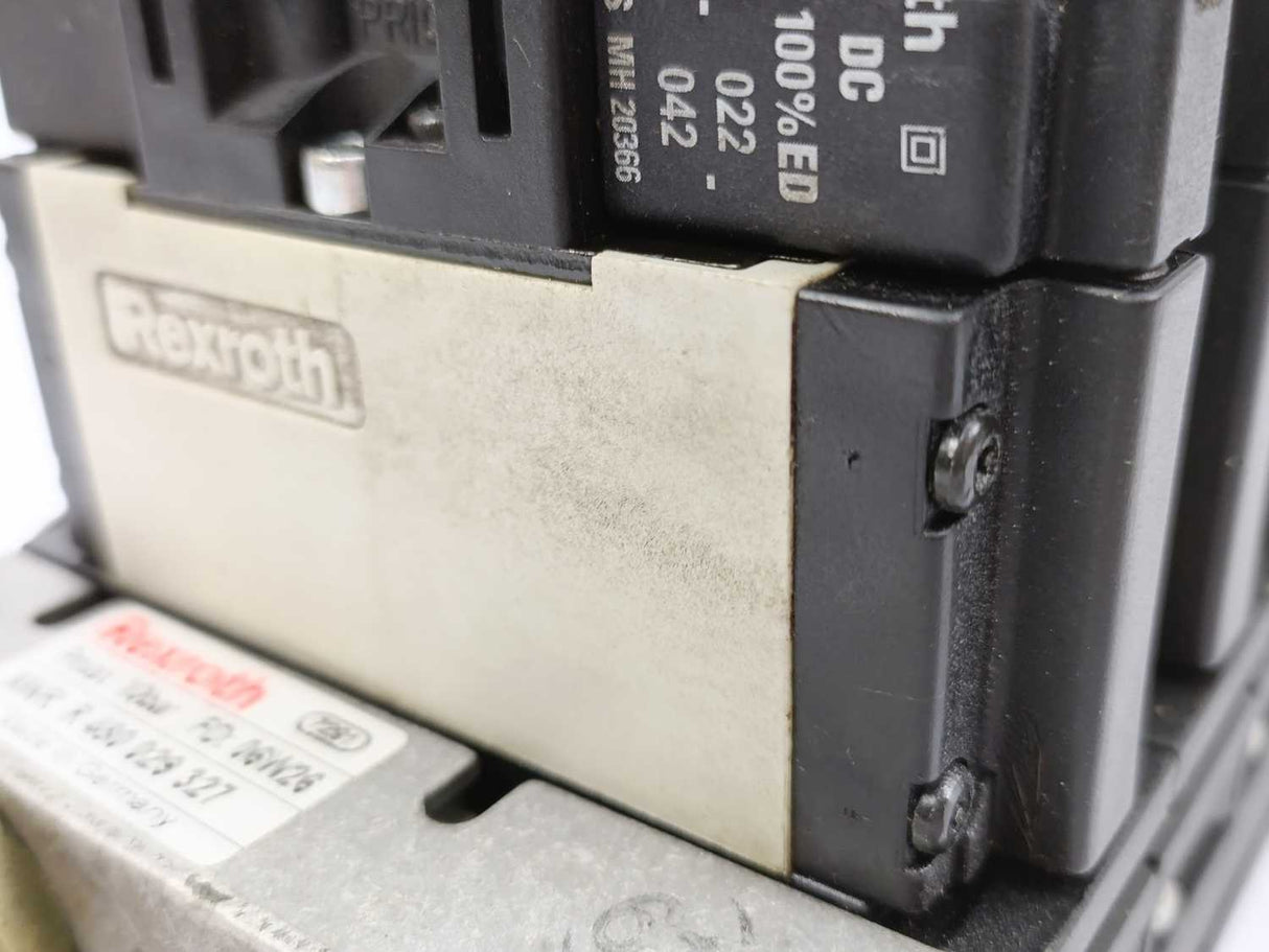 Rexroth R 480 029 327 06W26, 10bar, W- 4Pcs - 576351, 1Pcs - 576352