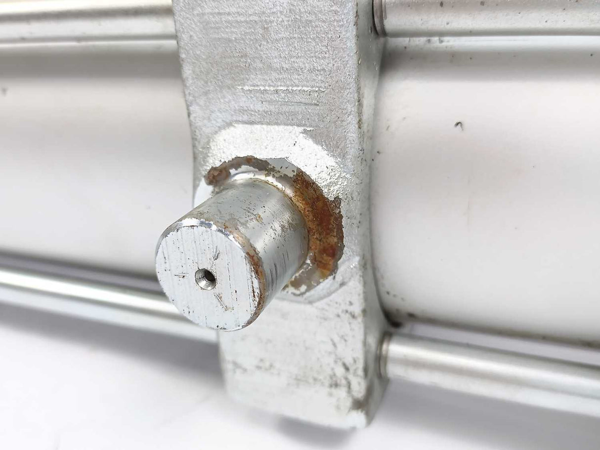 Rexroth R 480 045 889 Pneumatic Cylinder