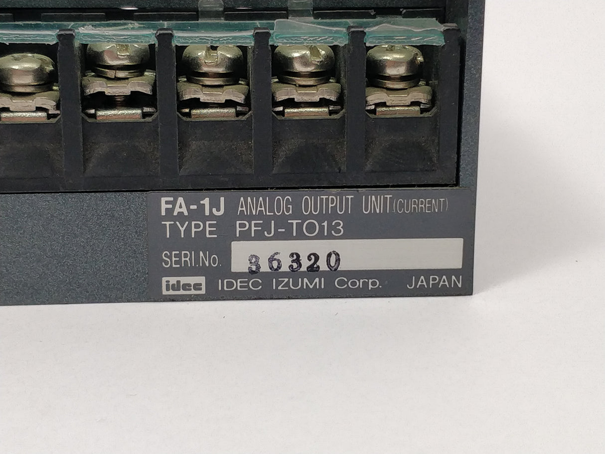 IDEC Corporation PFJ-TO13 FA-1J ANALOG OUTPUT UNIT
