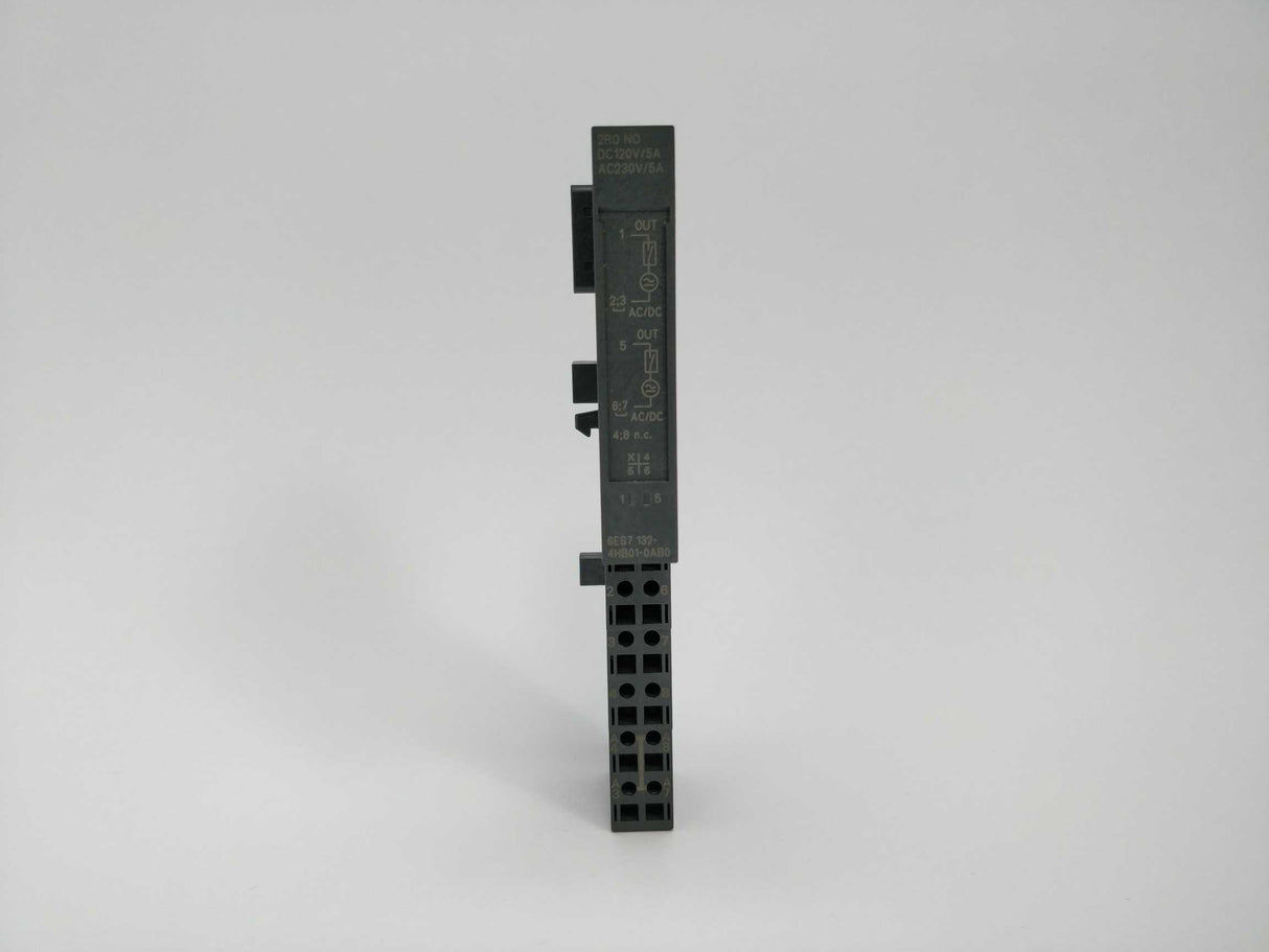 Siemens 6ES7132-4HB01-0AB0 Output module 6ES7193-4CA50-0AA0