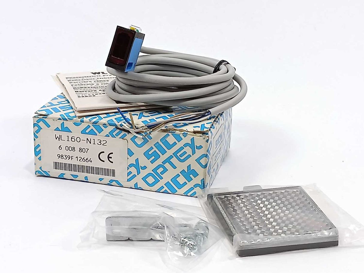 SICK 6008807 WL160-N132 Photoelectric Sensor