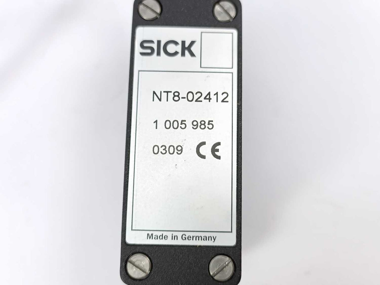 SICK 1005985 NT8-02412 Contrast Photoelectric Sensor