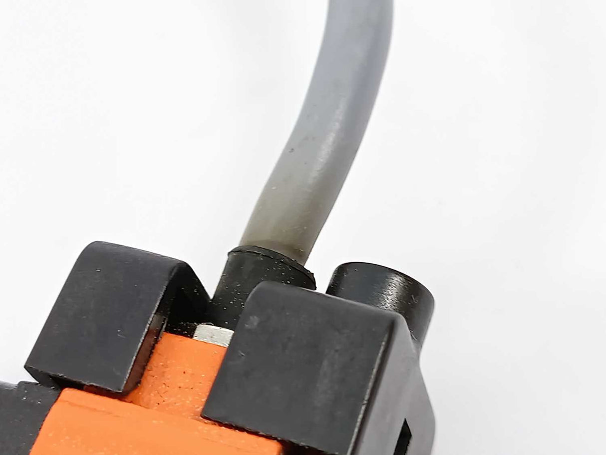 SICK 1005985 NT8-02412 Contrast Photoelectric Sensor