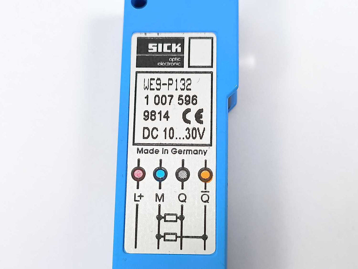 SICK 1007596 WE9-P132 Photoelectric Sensor