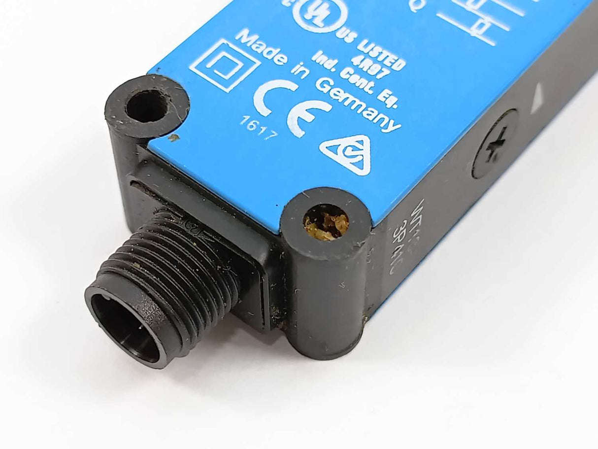SICK 1025889 WT18-3P410 Small Photoelectric Sensor