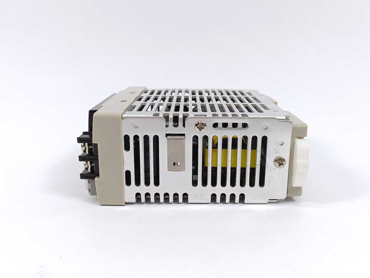 OMRON S8VS-09024B POWER SUPPLY /ED2 24V 3.75A