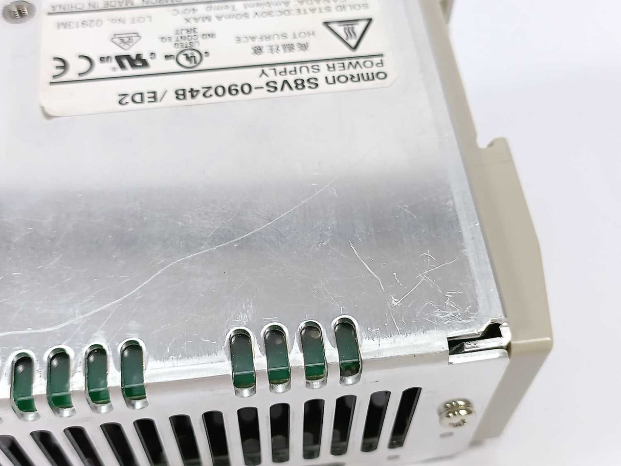 OMRON S8VS-09024B POWER SUPPLY /ED2 24V 3.75A