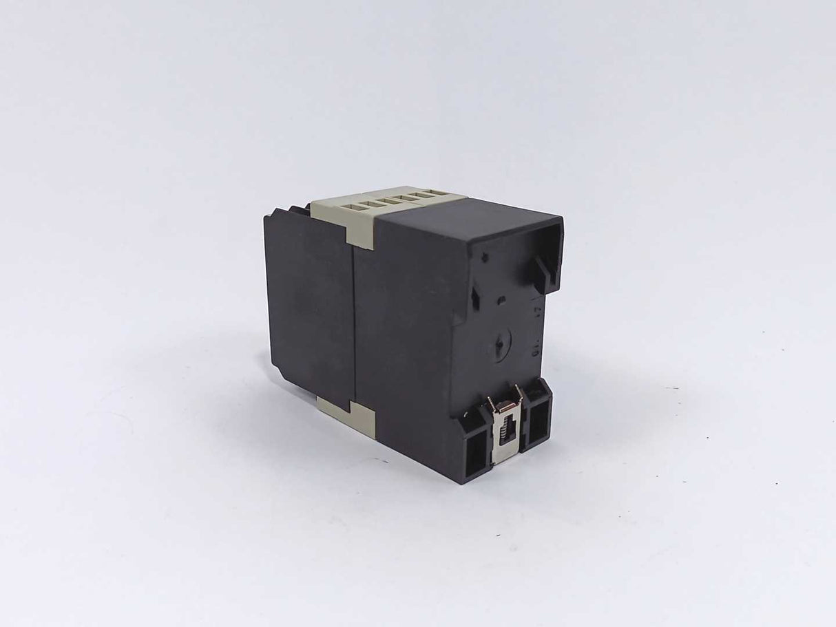 Entrelec Schiele 2.450.312.05 3 Phase-seq/Voltage Monitoring Relay