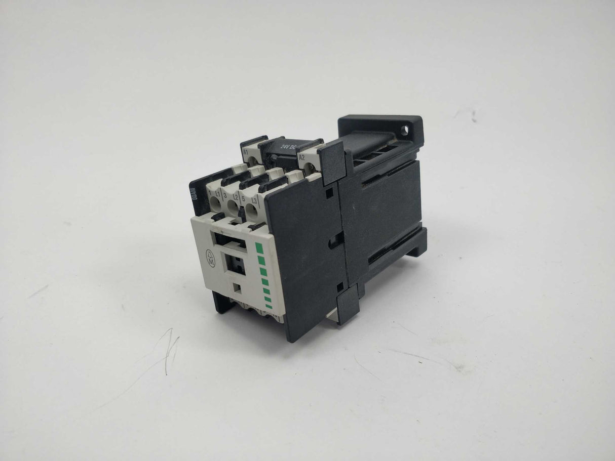 Klockner Moeller DIL00AM-G Contactor. 24VDC
