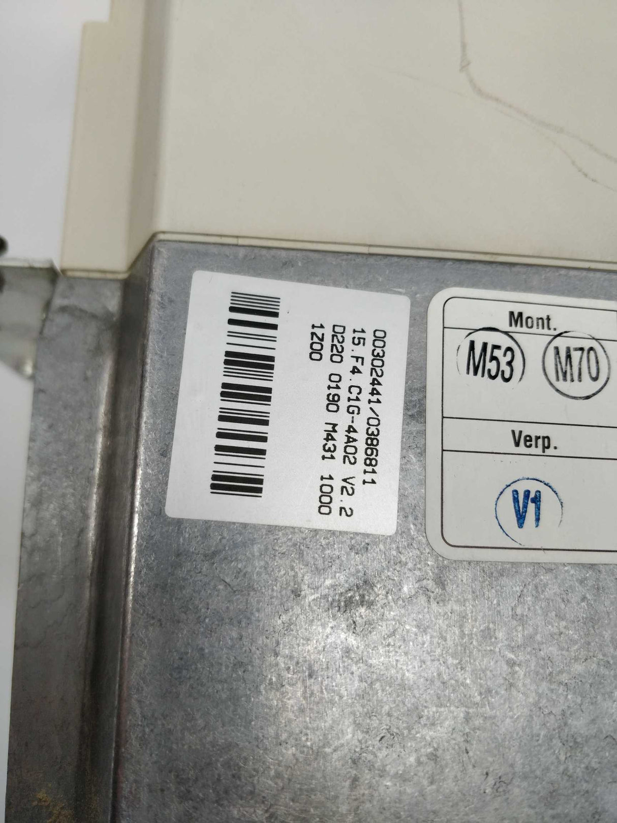 KEB COMBIVERT 15.F4.C1G-4A02/2.2 Frequency Inverter 11kW