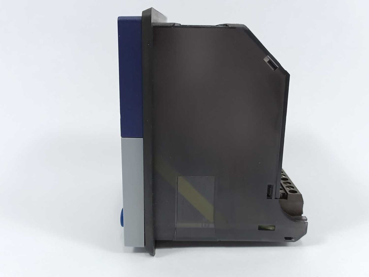 BVM 702044/99-999-000-23/210 Temperature Controller