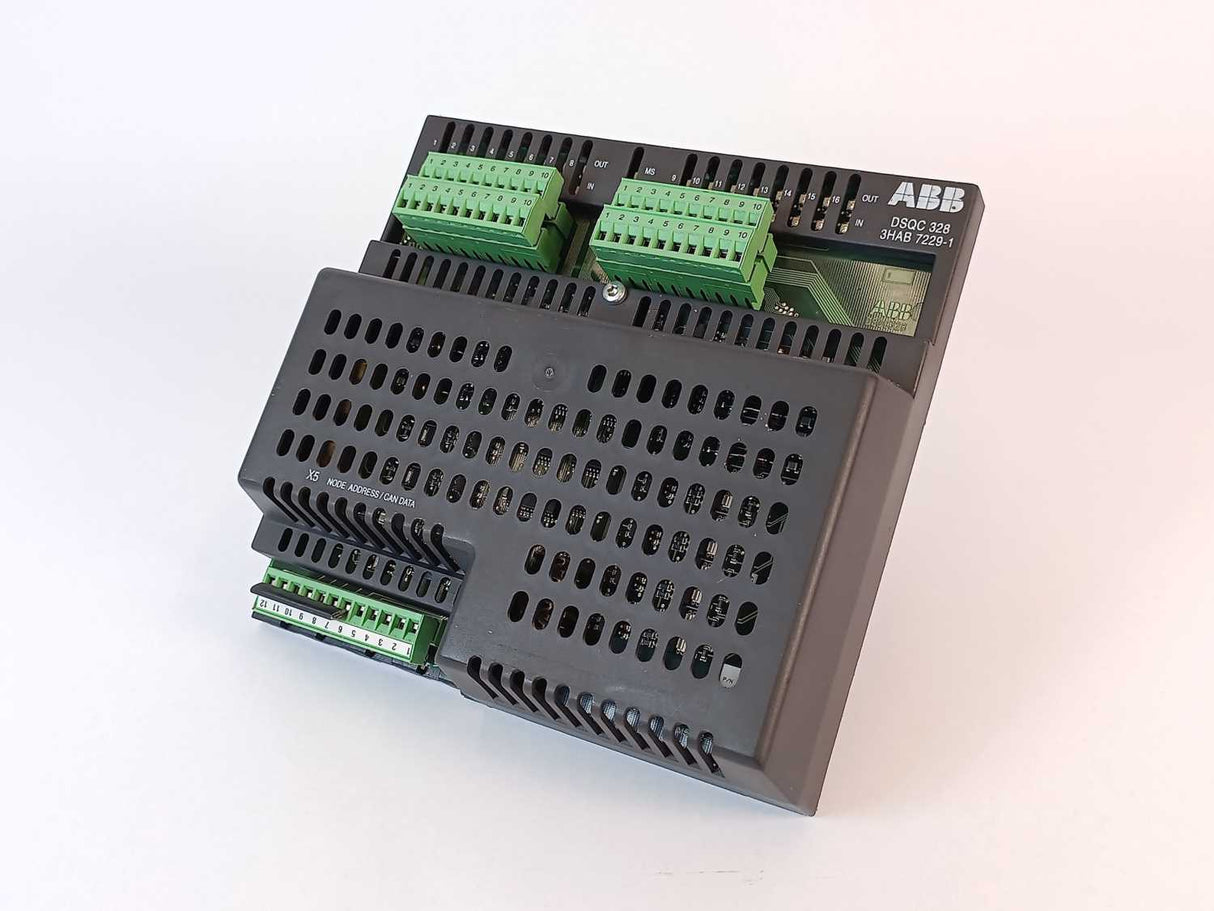 ABB DSQC 328 Digital I/O module 3HAB 7229-1