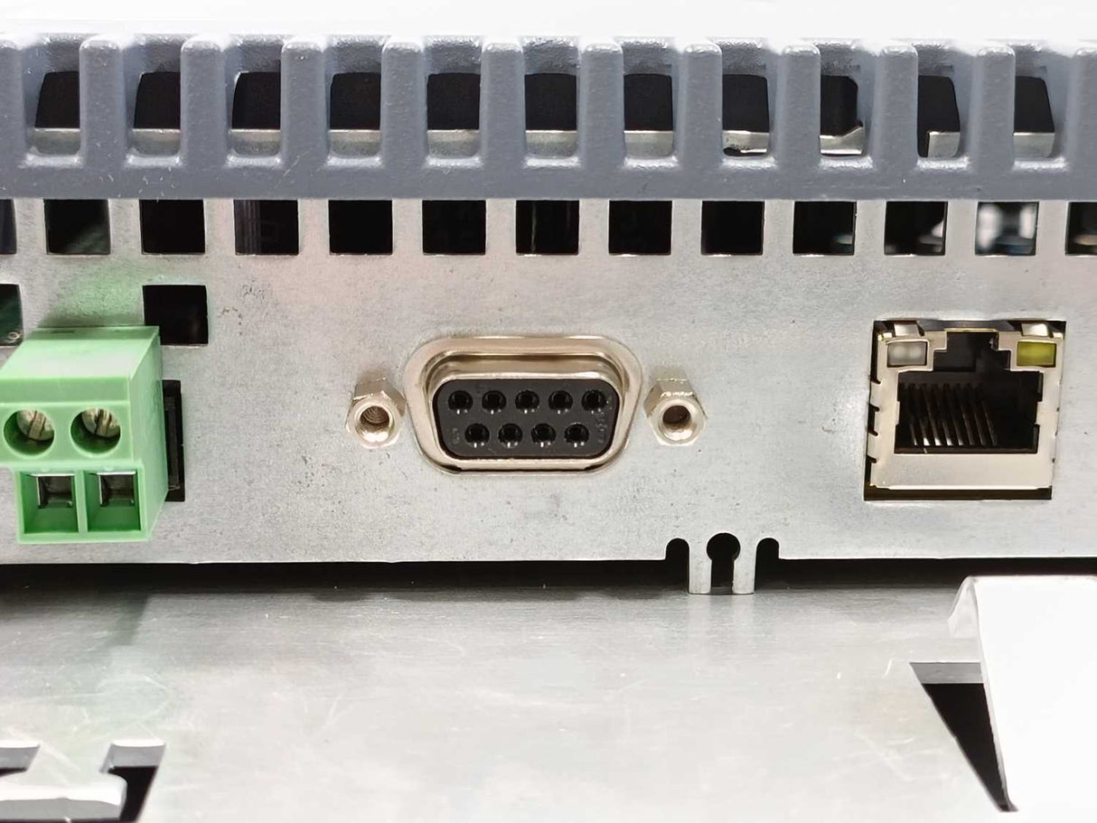 Siemens 6AV2124-0XC02-0AX0 SIMATIC HMI TP2200 Comfort