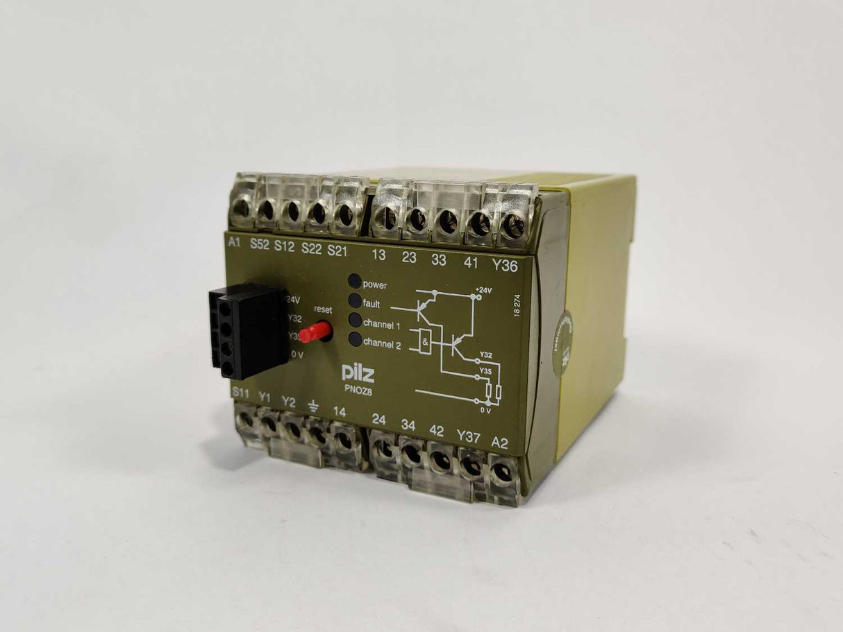 Pilz 474768 PNOZ/8 Safety Relay