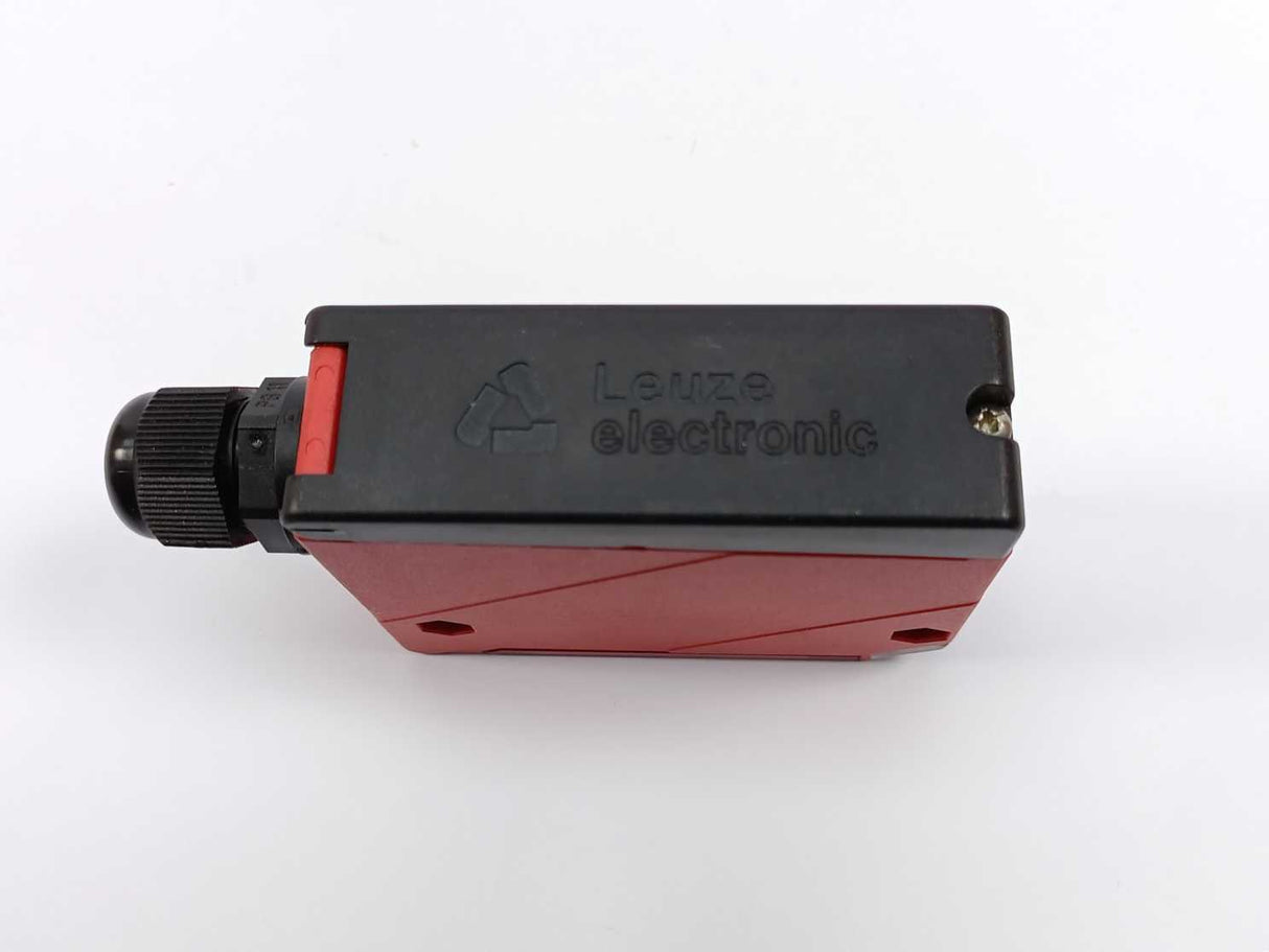 Leuze HRT 96K/P-1600-1200-21 Photoelectric Diffuse Sensor 10-30 V DC