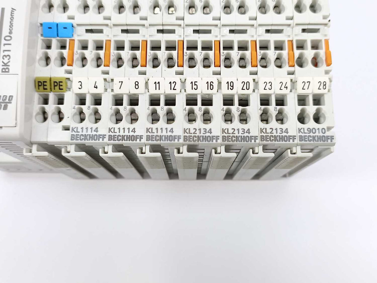 Beckhoff BK3110 W: 3x KL1114, 3x KL2134, 1x KL9010
