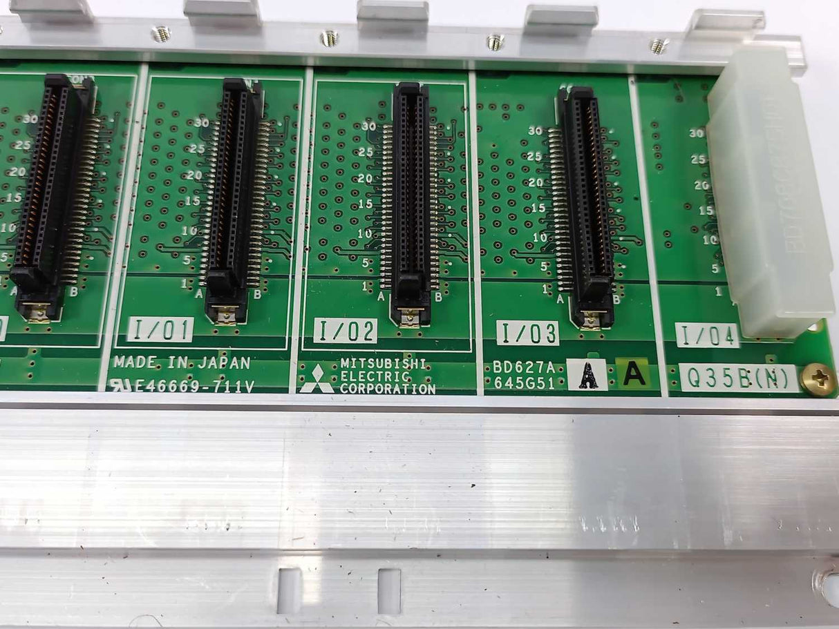 Mitsubishi Q35B-E Base Unit