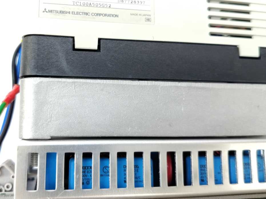 Mitsubishi Electric FR-U120S-N0.2K-EC Freqrol-U100 Variable Frequency Drive