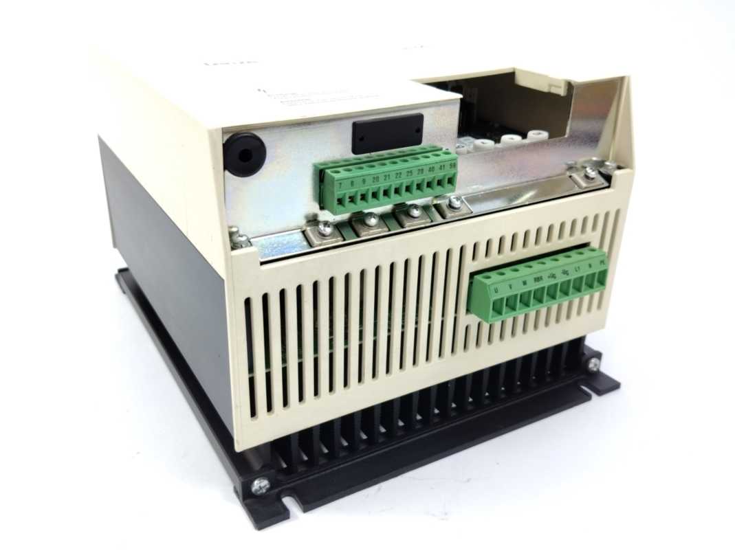 LENZE 00355567 8100 Series Frequency Inverter / AC Motor Drive