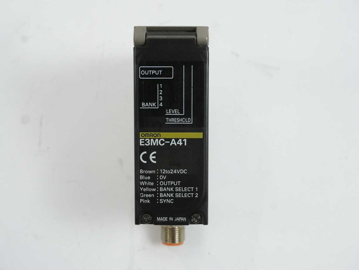 OMRON E3MC-A41 Colour Mark Sensor