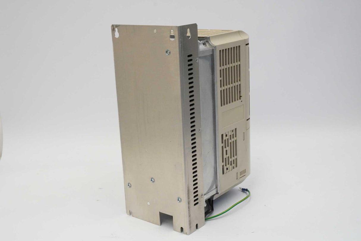 Omron Yaskawa CIMR-F7Z41P5 Varispeed F7 Frequency Converter / Drive