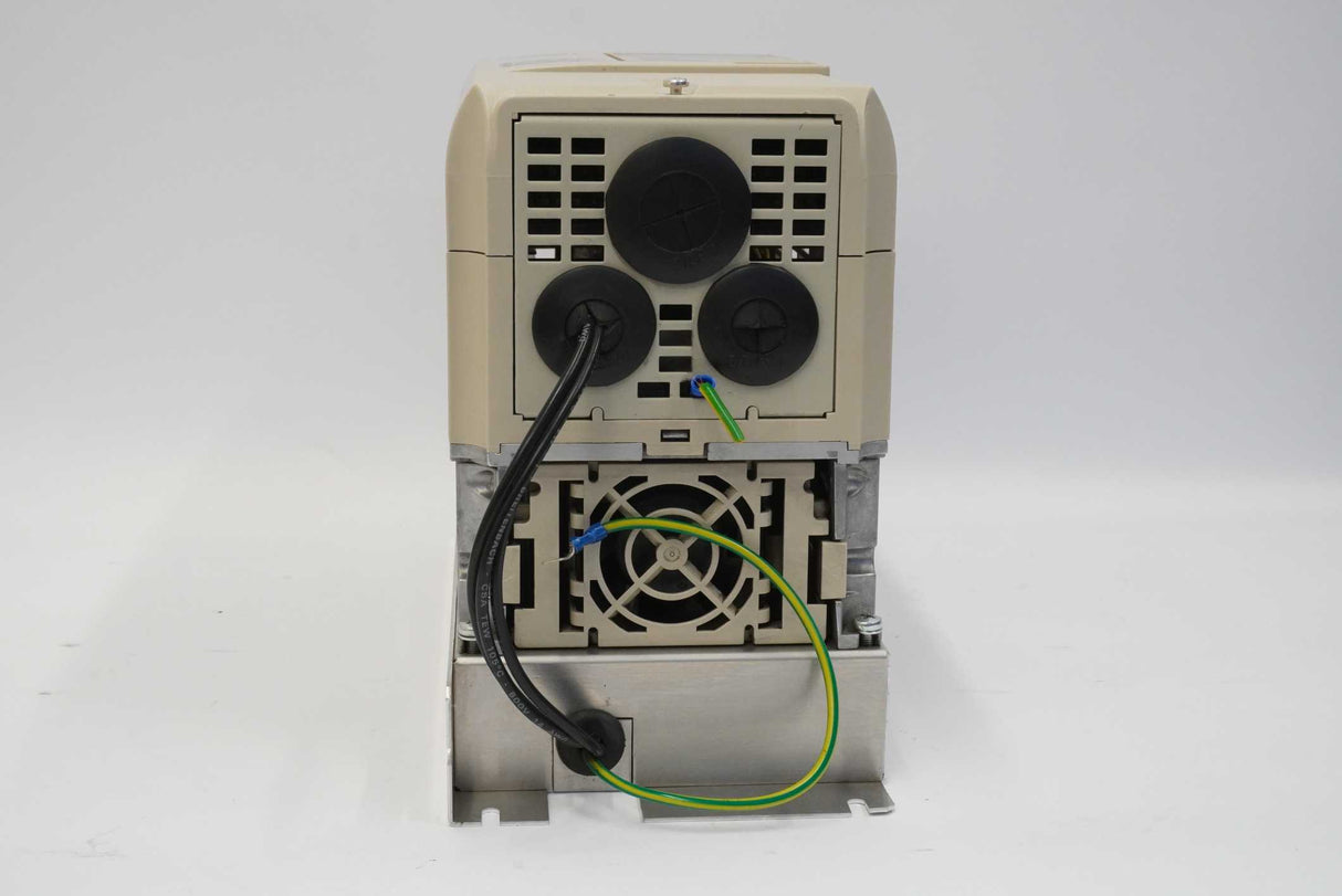 Omron Yaskawa CIMR-F7Z44P0 Varispeed F7 Frequency Inverter (VFD)