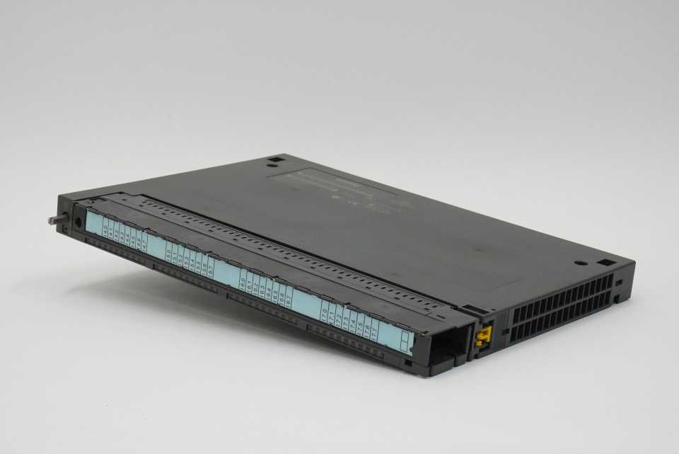 Siemens 6ES7421-1BL01-0AA0 SIMATIC S7-400, SM 421 Digital Input Module