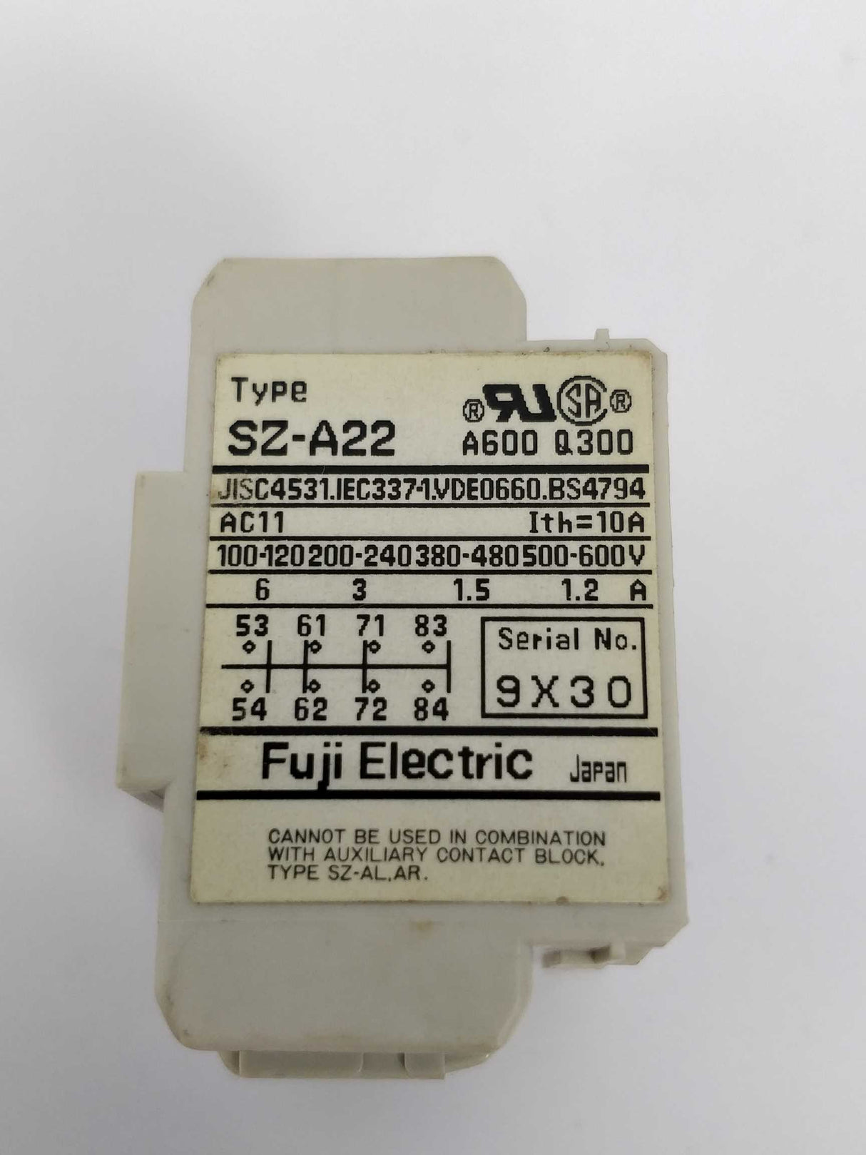 Fuji Electric SZ-A22 Auxiliary Contact Block 4Pcs