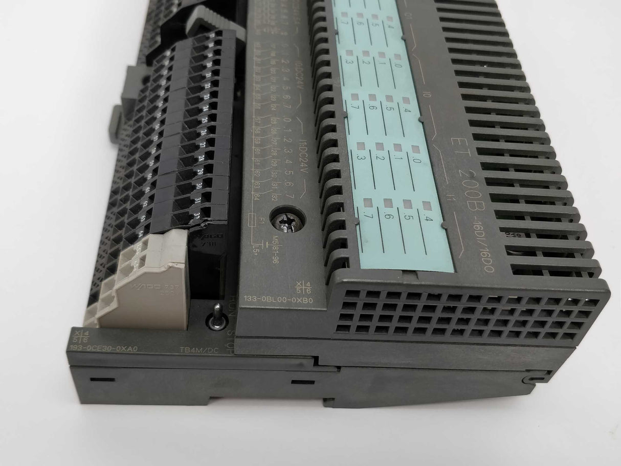 Siemens 6ES7133-0BL00-0XB0 with 6ES7193-0CB10-0XA0