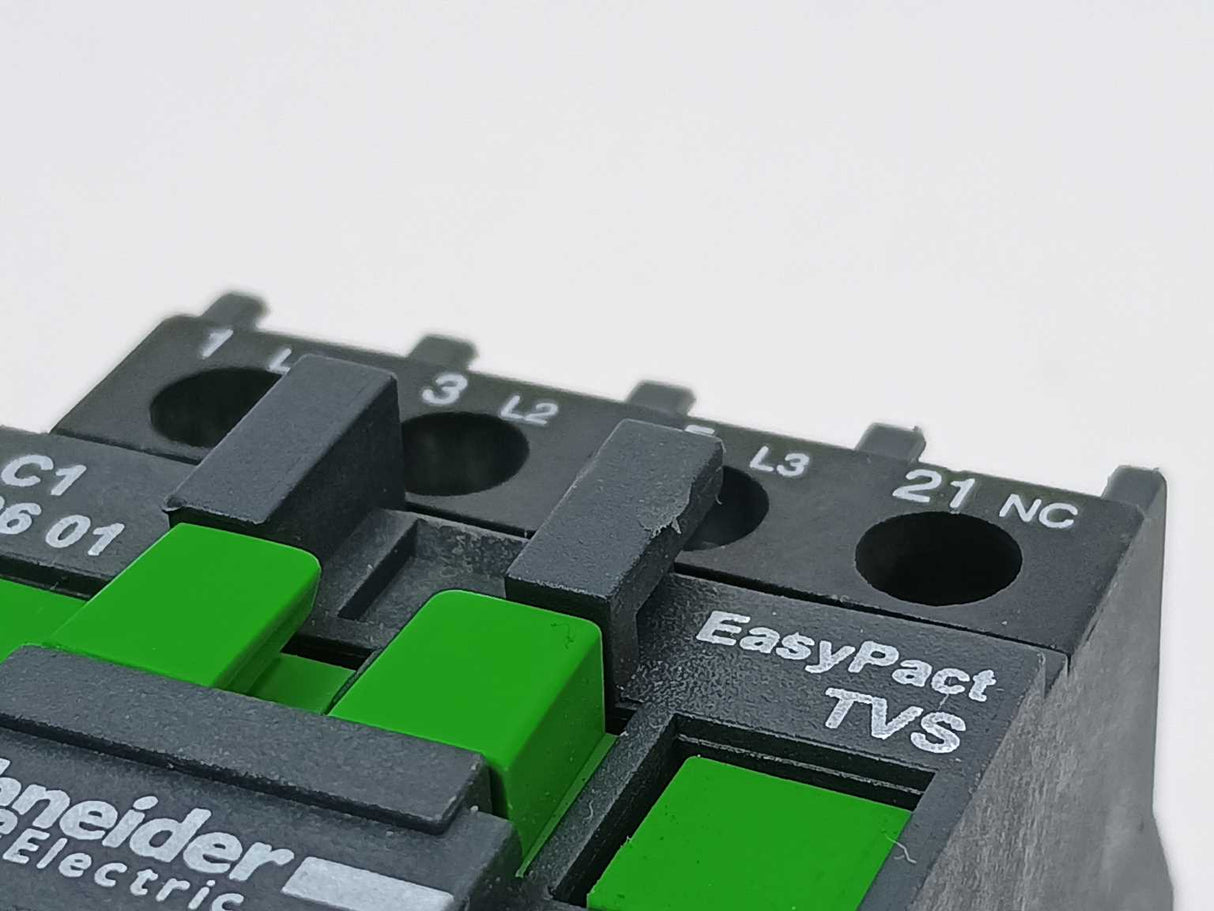 Schneider Electric LC1E0601B5S250 LC1E0601B5 EasyPact Contactor 24VAC Coil