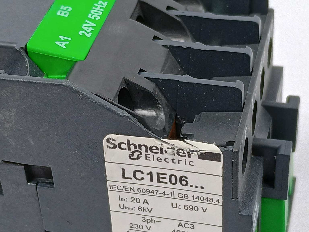 Schneider Electric LC1E0601B5S250 LC1E0601B5 EasyPact Contactor 24VAC Coil