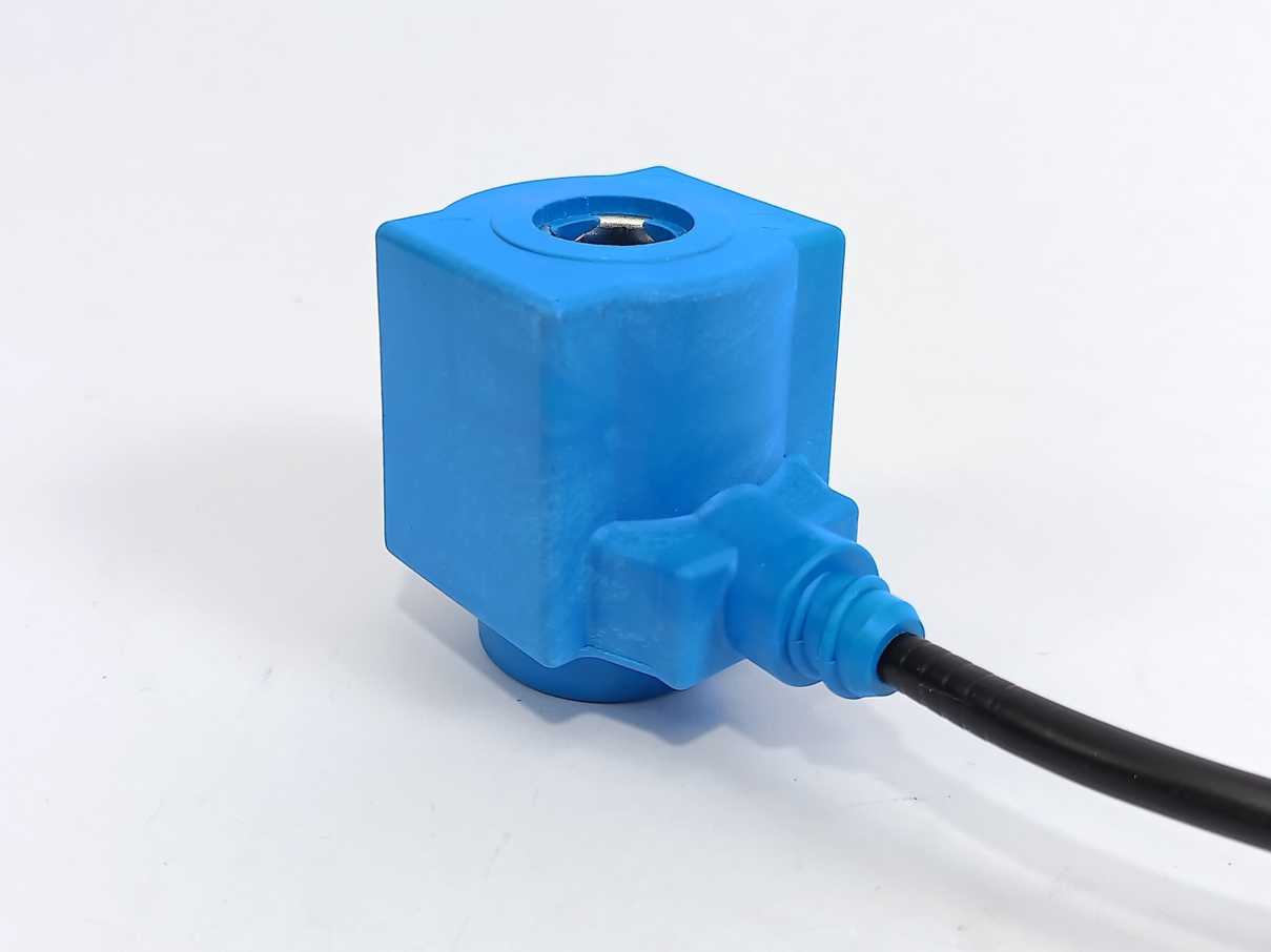 Danfoss 018F4954 Replacement Solenoid Coil 24V 18W w/ Cable