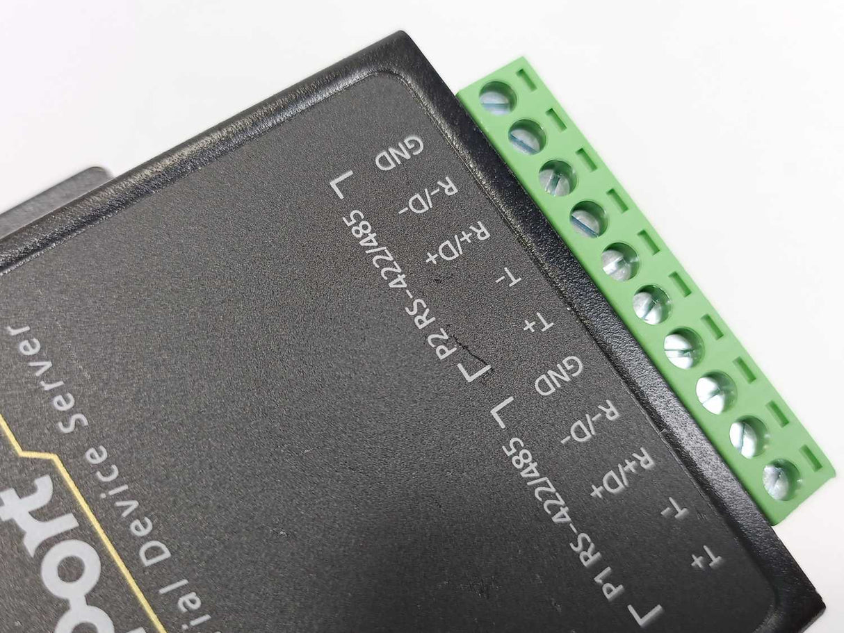Moxa NPort 5232 Universal Communicator RS-232/422/485