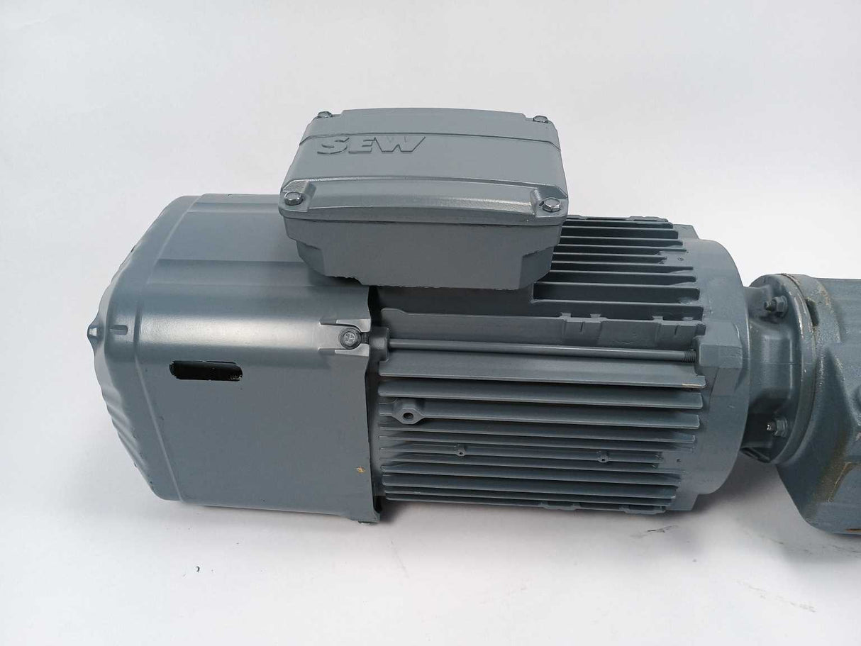 SEW-EURODRIVE  KA37 DRN90L4/BE1 Geared Motor