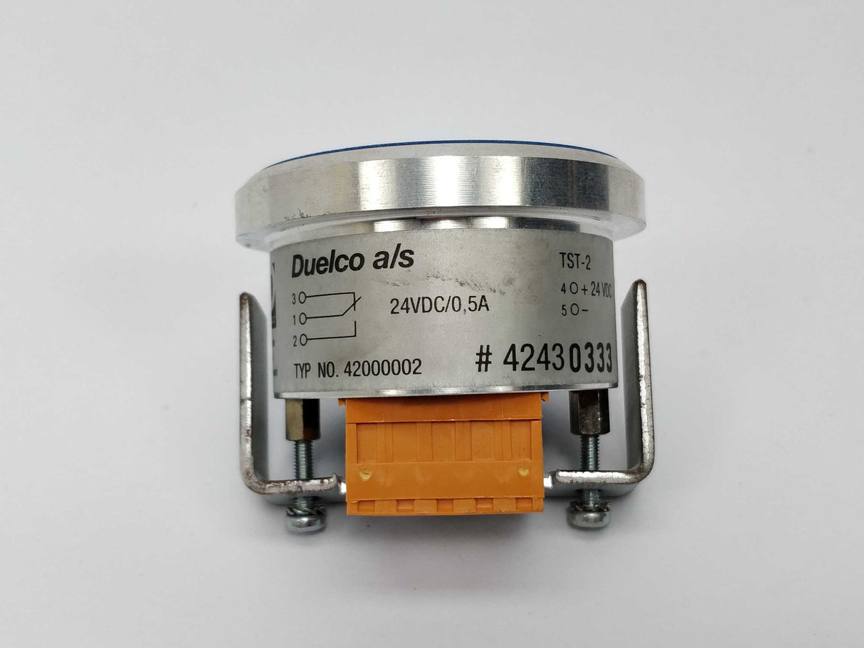 Duelco 42000002 TST-2 safety relay capacitive button